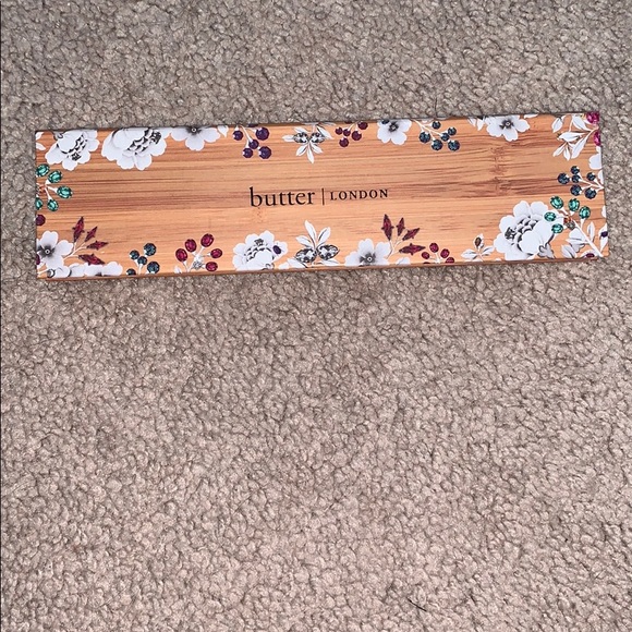 butter | LONDON - Natural Goddess Palette - Picture 3 of 4